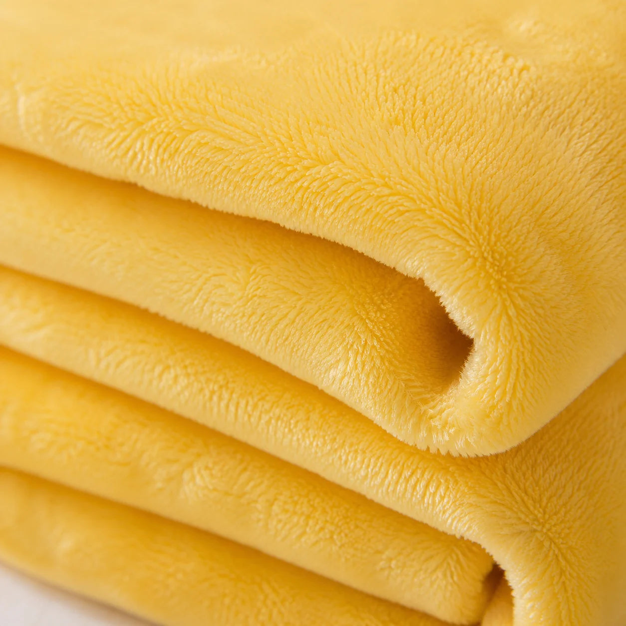 Plaid polaire jaune