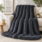Plaid fausse fourrure gris