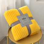 Plaid canapé jaune
